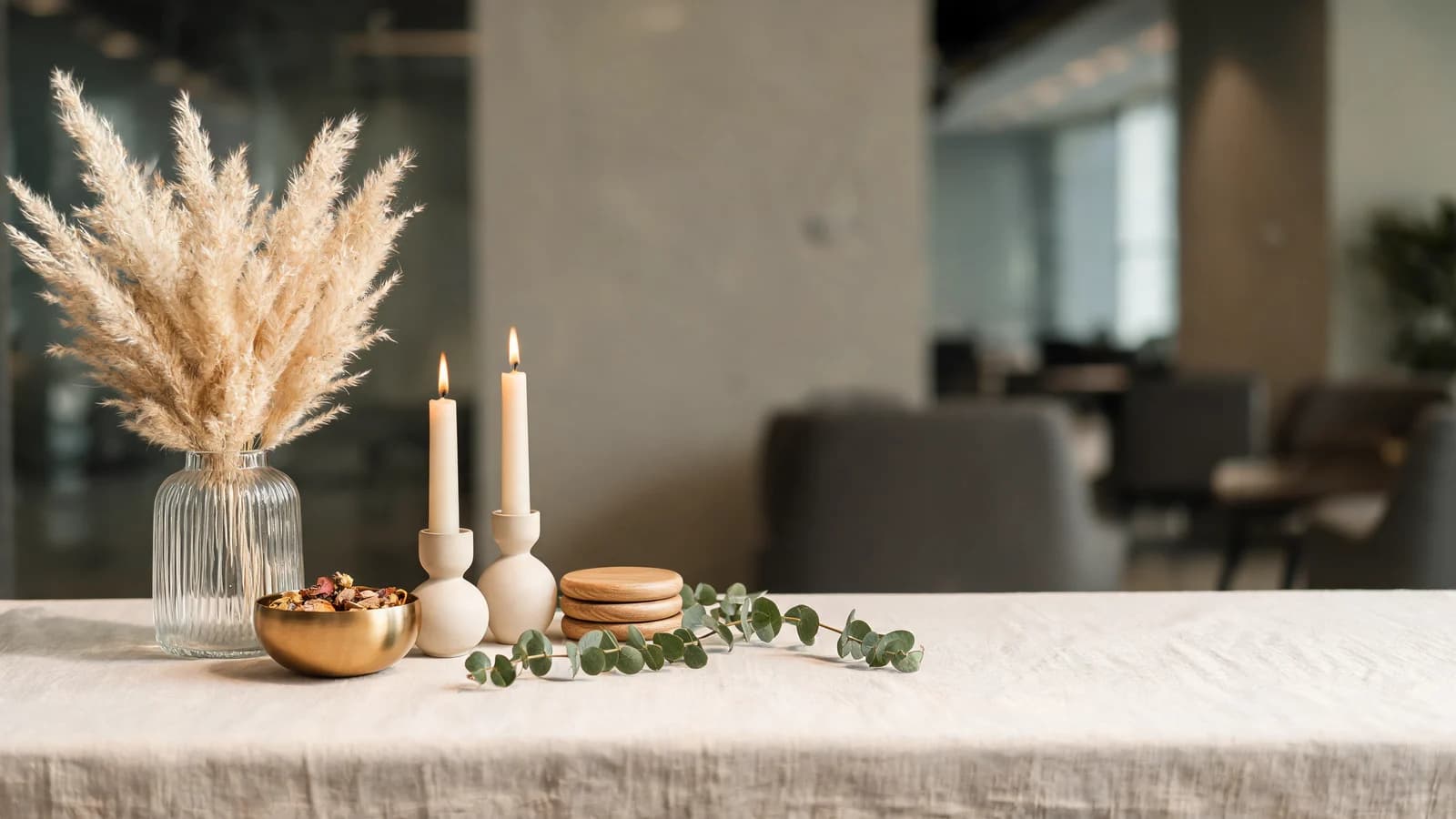 Centre-table Styling Objects