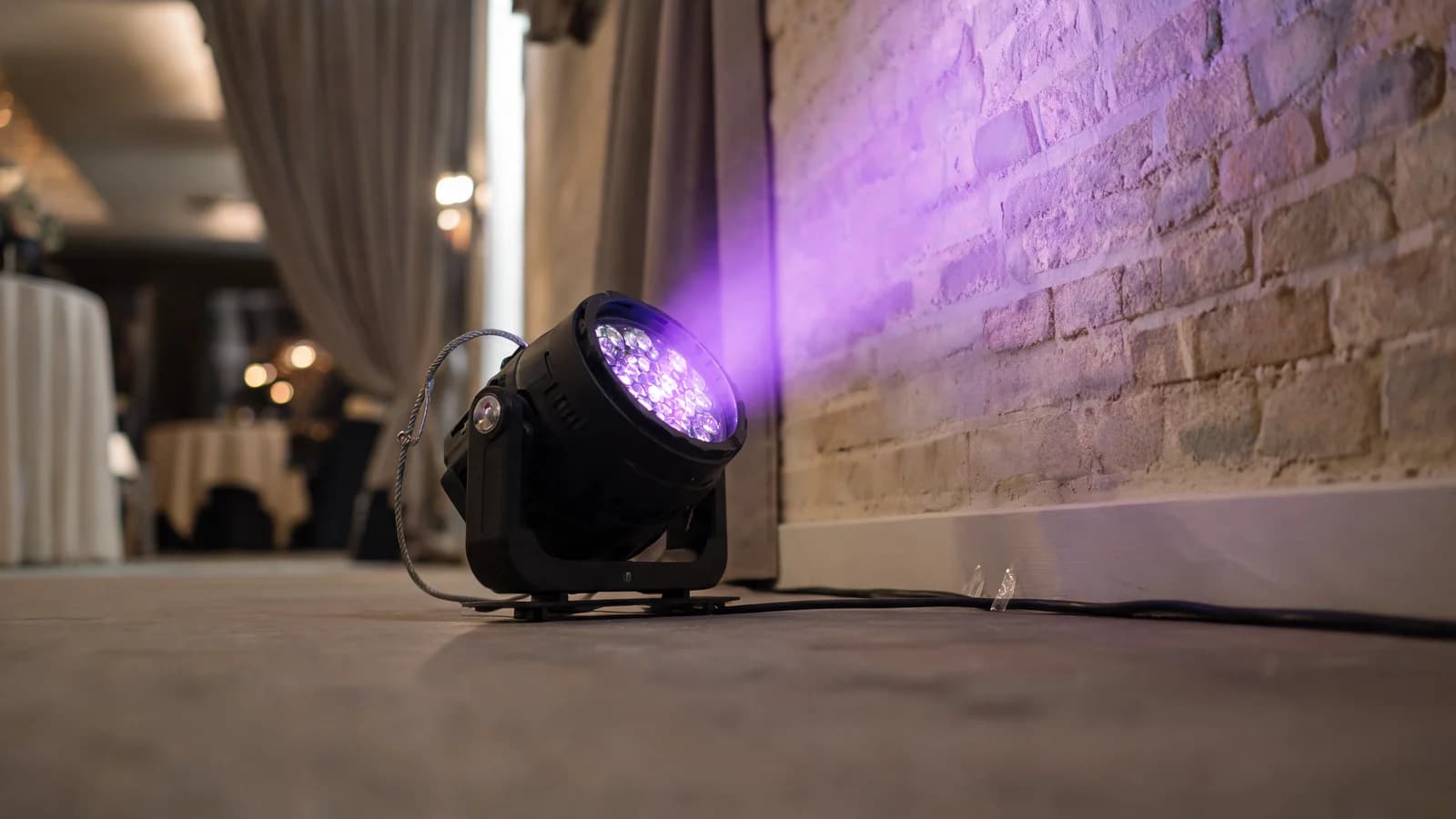 LED Parcan / Uplight (per fixture)