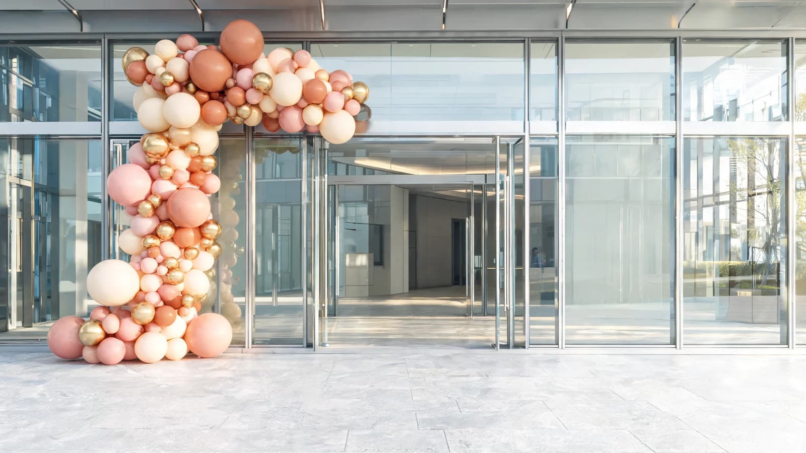 Organic Balloon Arch