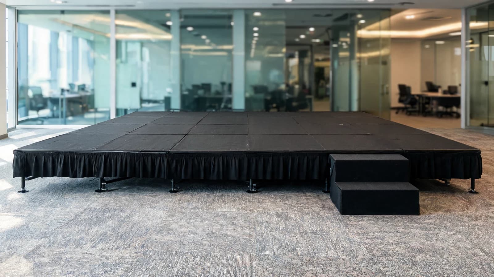 Stage / Riser Platform
